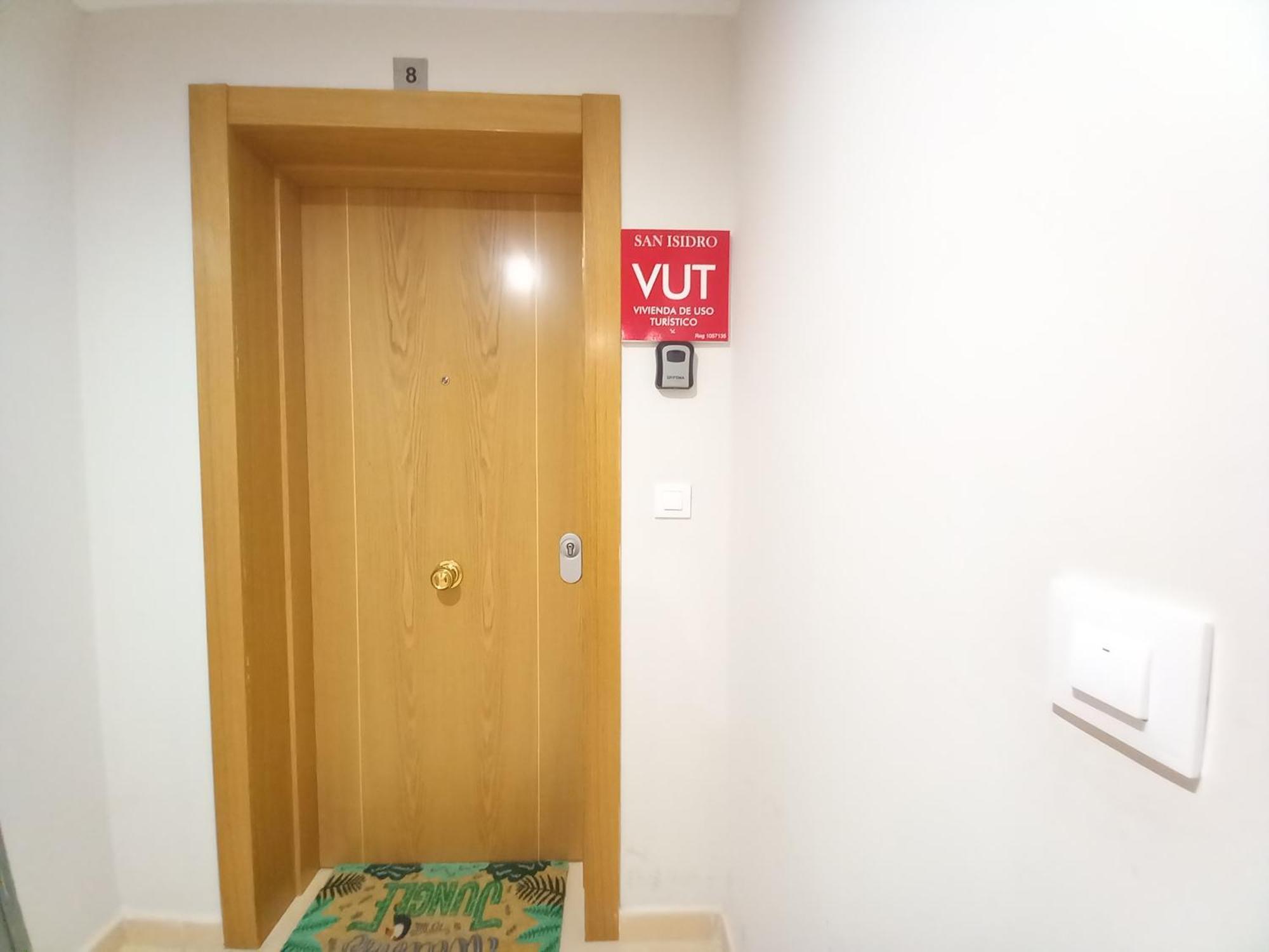 San Isidro Apartment *